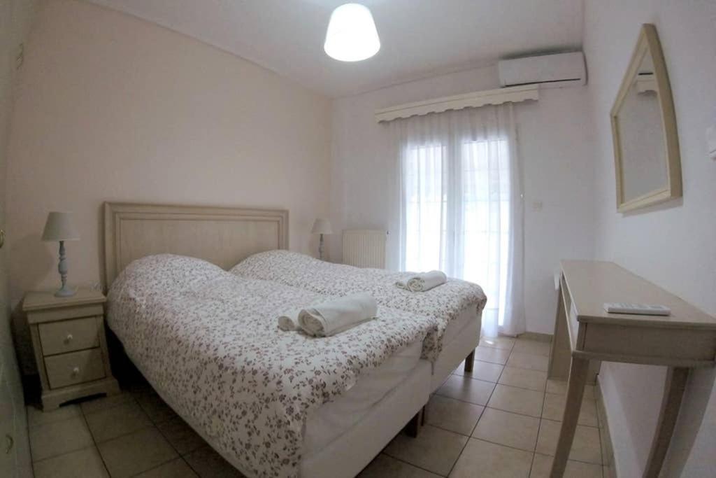 Big Apartment 1 - City Center Kalambaka Zewnętrze zdjęcie