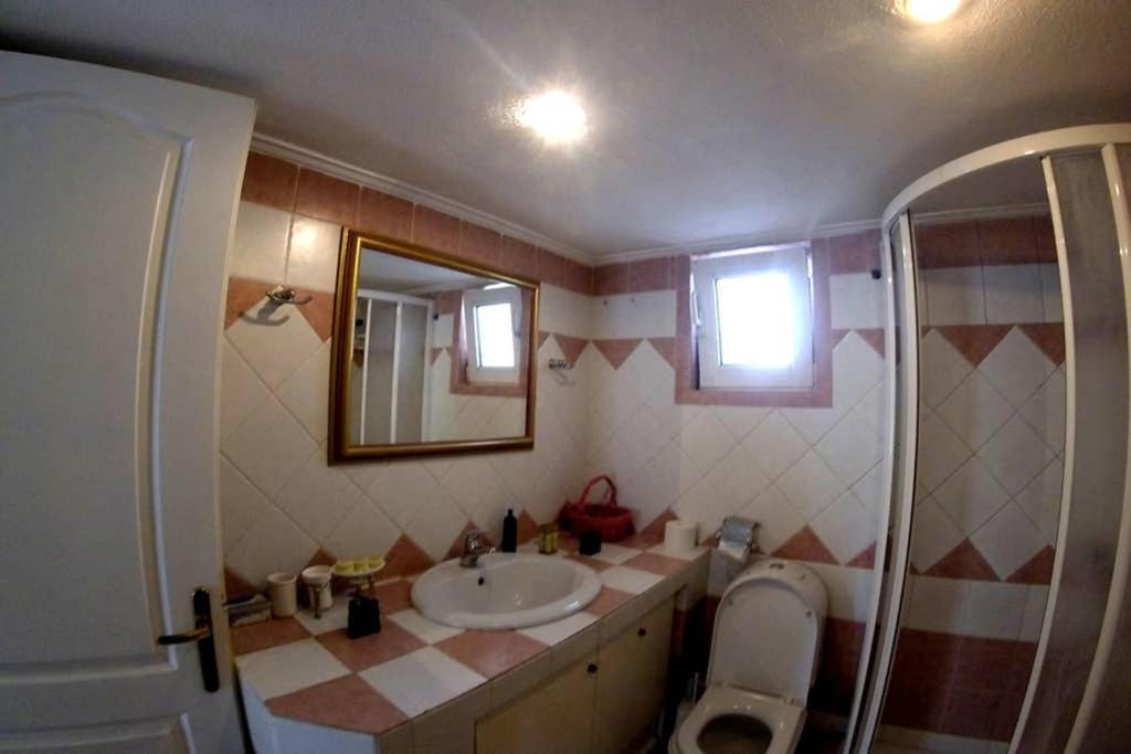 Big Apartment 1 - City Center Kalambaka Zewnętrze zdjęcie